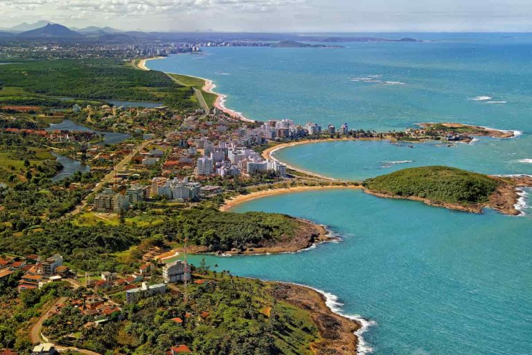 marcelomoryan_enseadaazul_guarapari_es_40909065661_o-768x512
